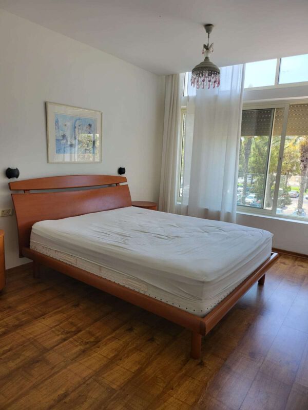 3 room apartment for rent in Havatzelet Hasharon, Herzliya Pituach
